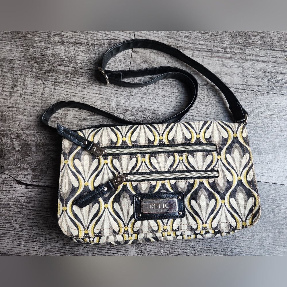 Relic Black and Yellow Crossbody Hand Bag Purse